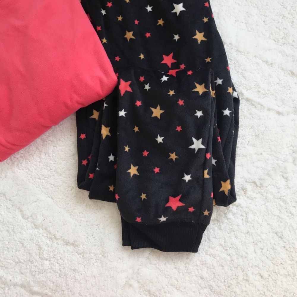 Pajama set - Picture 2 of 3